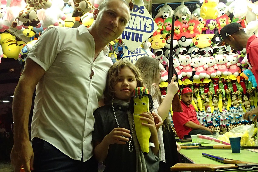 (left to right) Julio and Maximo Santander