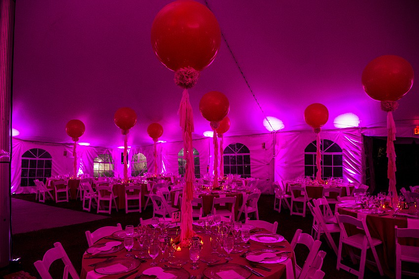 Catering: Michael's On East,
Tent and table decor: Alana Jones