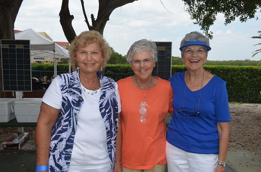 Donna Winter, Carolyn Varnum and Clarise Pellegrino