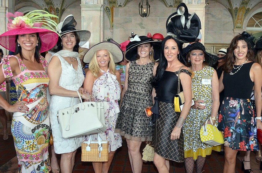 Aimee Cogan, Crystal Lahners, Valerie Leatherwood, Ashley Kozel, Renee Hamad and Jennie Famiglio