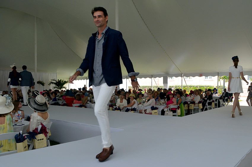 Guests enjoyed a runway show produced by The Met at New College of Florida’s Pique Nique Sur la Baie.