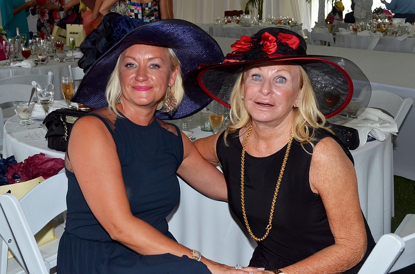 Yroee Vandyk and Hope Gronwall