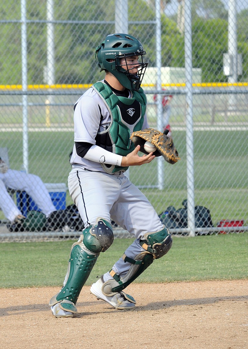 Matt Roberts handled the catching duties for Lakewood Ranch.