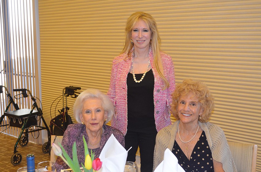 Bernice and Joan Thomas with Lois Barson