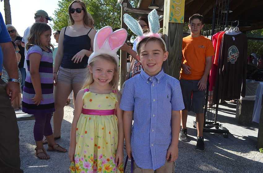 Lauren Taylor Nock, 6, and Garrett Nock, 7