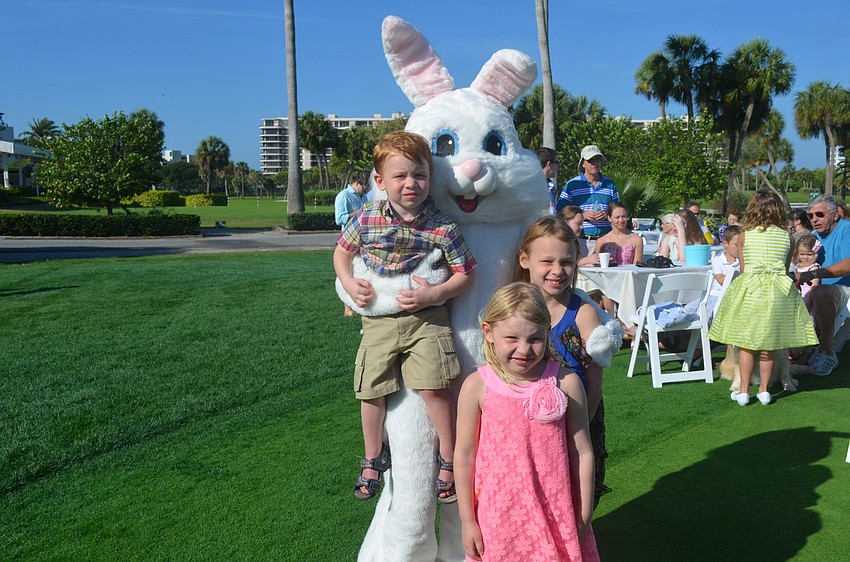 CJ, 2, Gia, 4, and Krystiana, 7, Eckert
