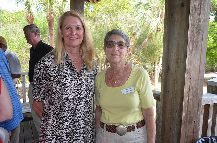 New President Susan Phillips and former President Madelyn Spoll