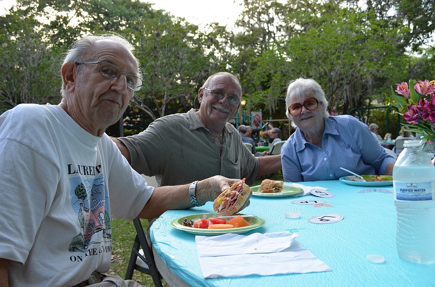 Neighbors Al Hafner, Grego DiBona and Barbara Southard