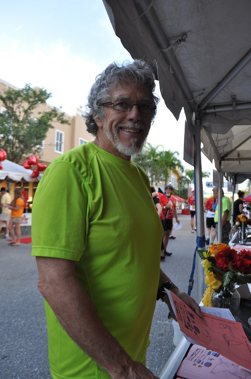 Charles Suggs checks in for his ride.