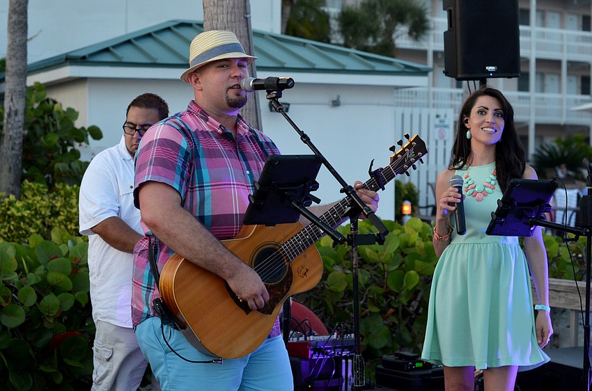 Guests enjoy live music at Take Stock in Children’s Sailors & Sandals event.