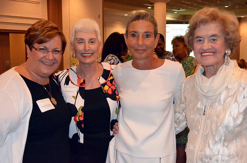 Joselyn Stevens, Carol Green, Nelle Miller and Betty Schoenbaum