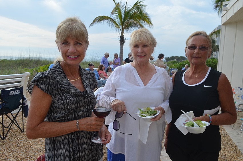Karen MacIntosh, Suzanne Schwing and Pam Newton