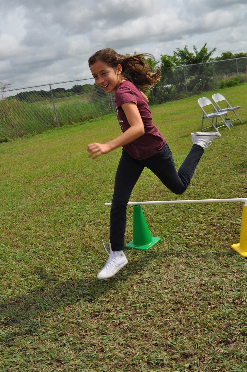 Maria Vega masters the hurdles.