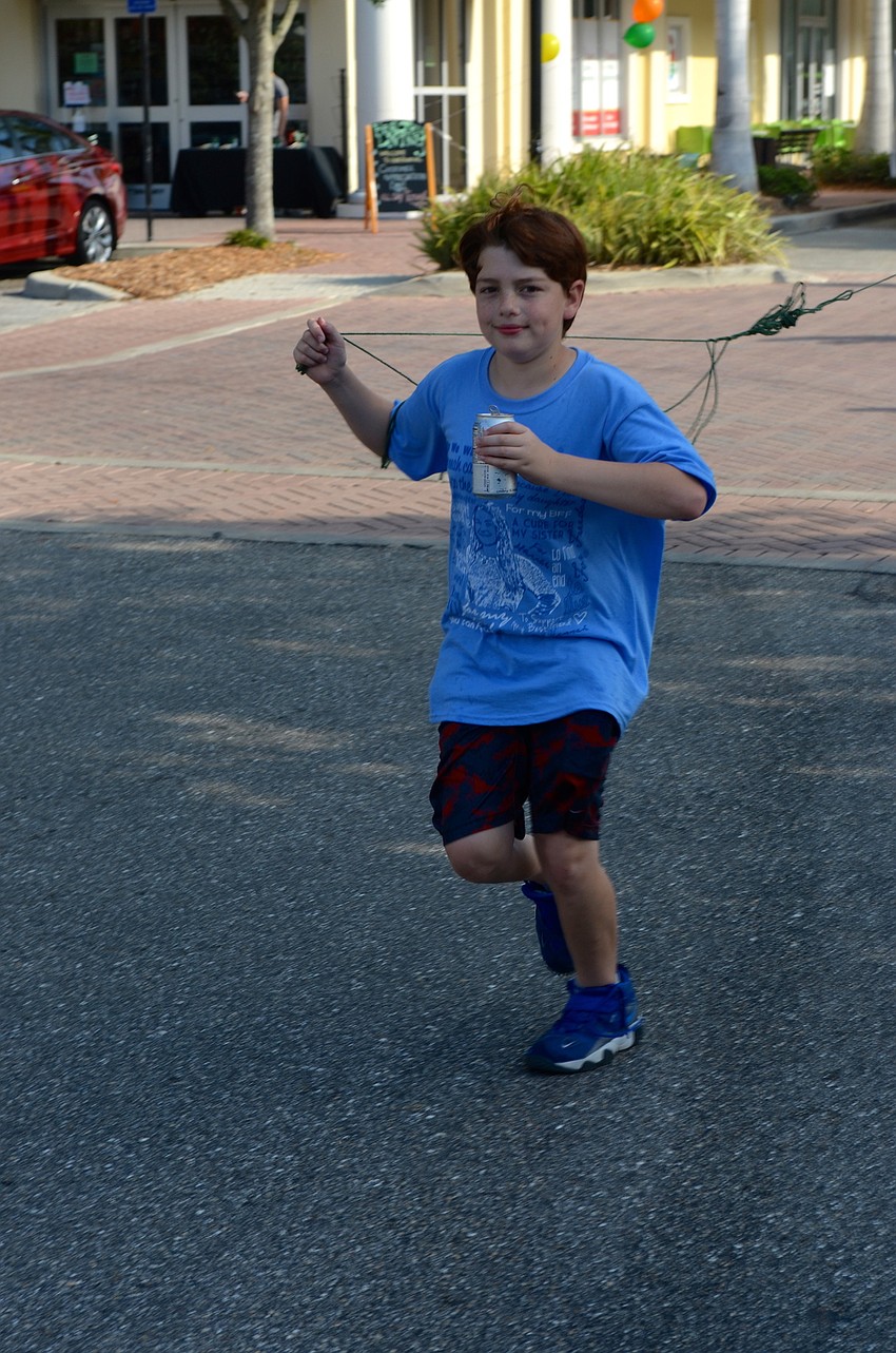 Peter Carlo jogs to catch up to the rest of his teammates.