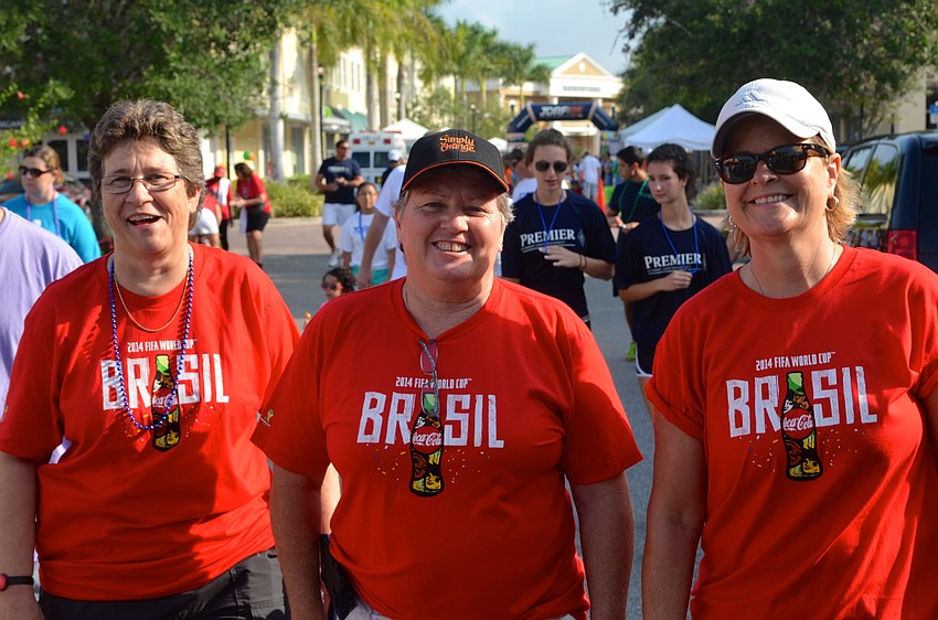 Gloria Welch, Joy Perkins and Rhonda Shirley are members of the Coke Classic team.