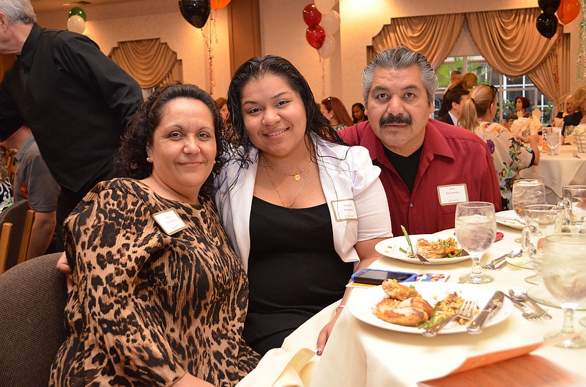 Leticia Hernandez, Regina Mantero and Jose Hernandez