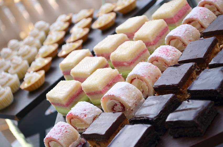A dessert buffet was set up in the courtyard for guests to enjoy.