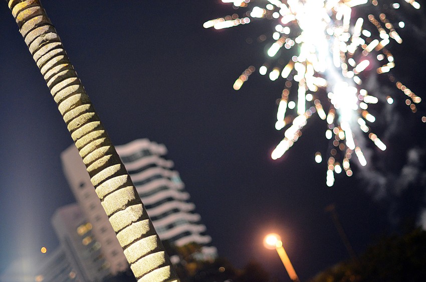 Following social hour, guests enjoyed a fireworks show over Sarasota Bay before returning back inside for the ballet performance.