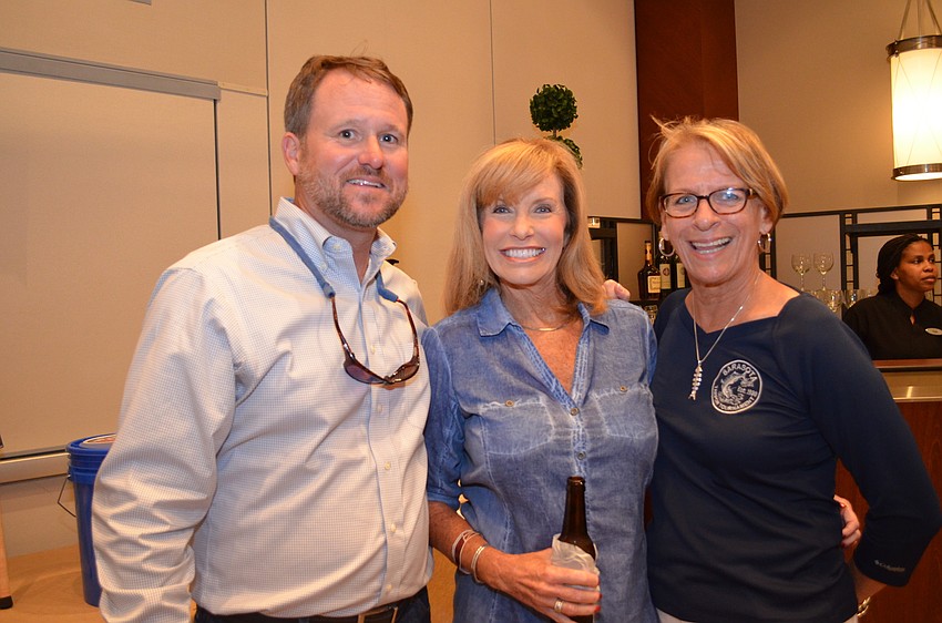 Pete Norden, Linda McKnight, Bernie Gottschalk