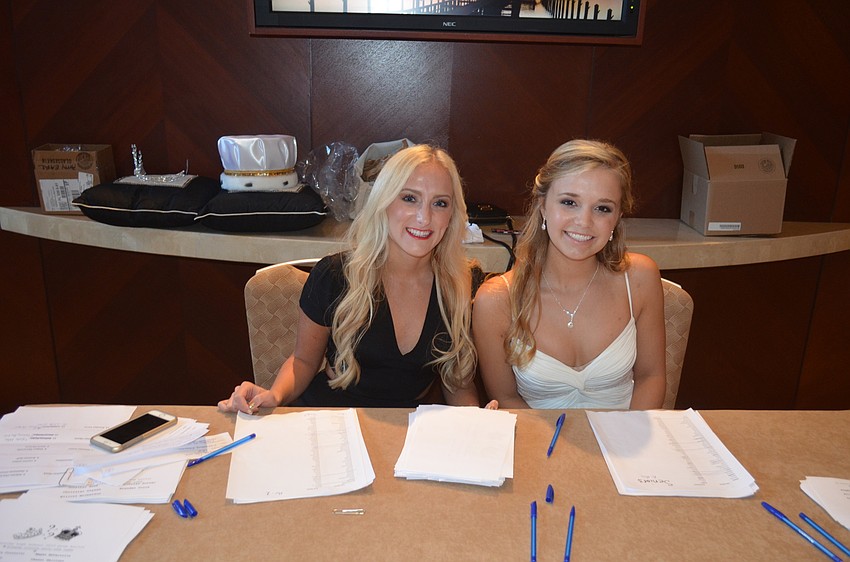 Student Council Secretary Sydnie Sullivan and Vice President Kiah Evans