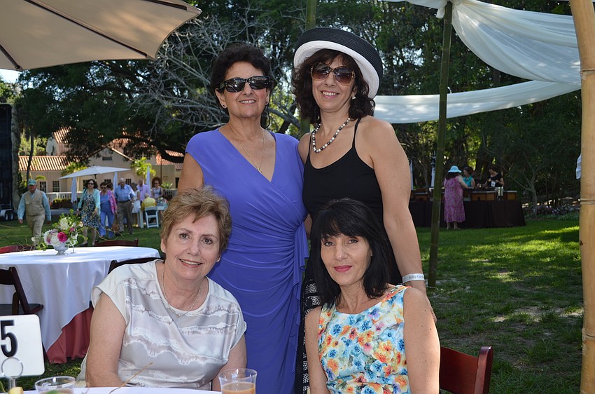 Theresa Harris, Kim Hackett, Gina and Thea Colonna