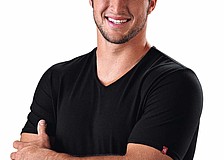 Tim Tebow returns to Bayside Community Church