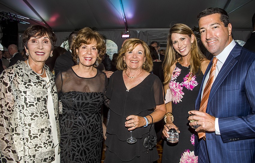 Florence Barakat, Lorraine Vitale, Susan Wade
and Jill and Rich Hollenberg