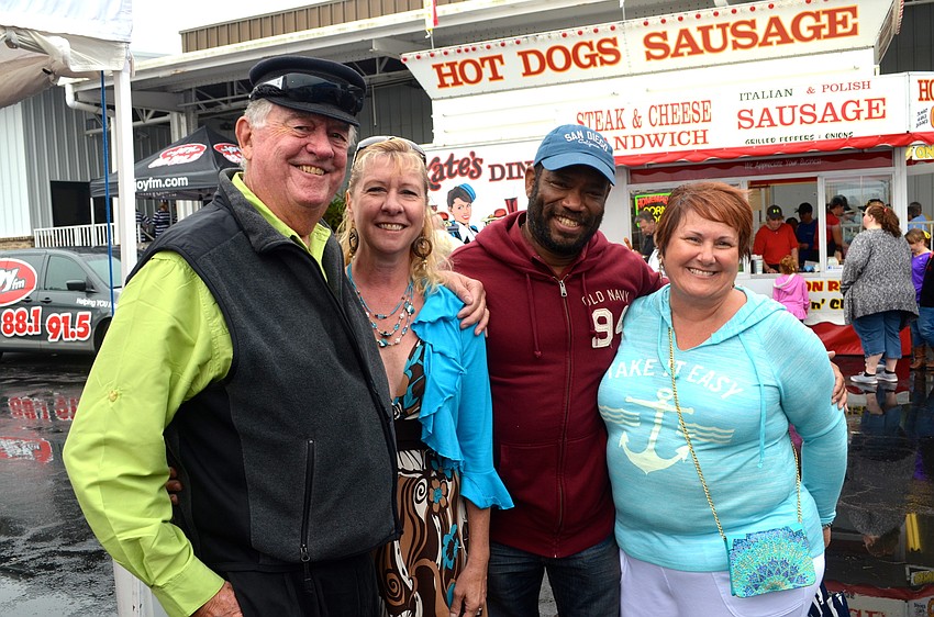 Robert and Regina Leigh enjoy an afternoon with friends, Kenneth and Lisa Mack.