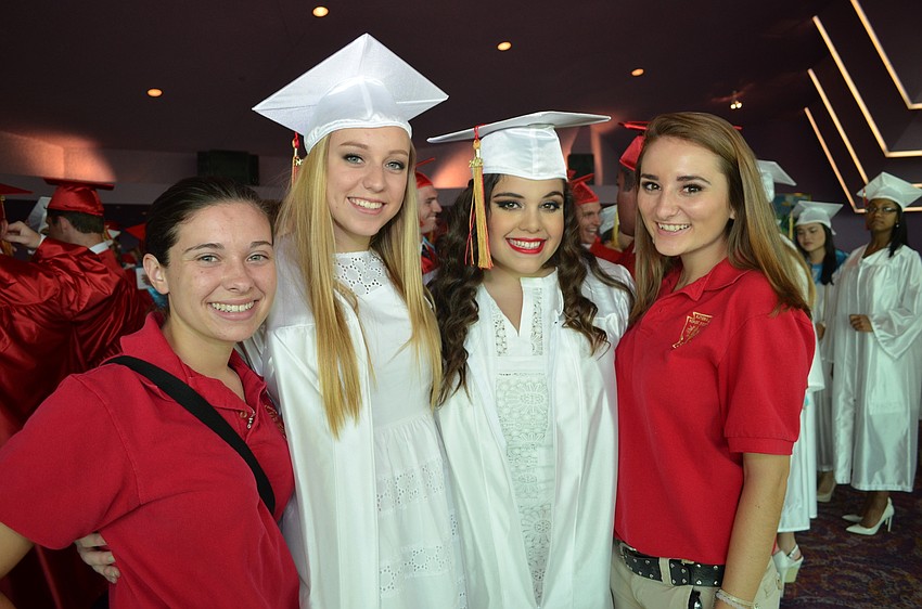Caeli Cormier, Jessica Lyon, Camila Guevara, Molly Klabik