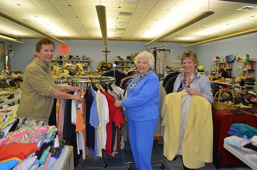 Annette Hogan, Kathie Warren and Dierdre Schueppert