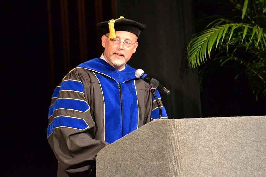 Pine View School Principal Stephen Covert addresses graduates and guests.