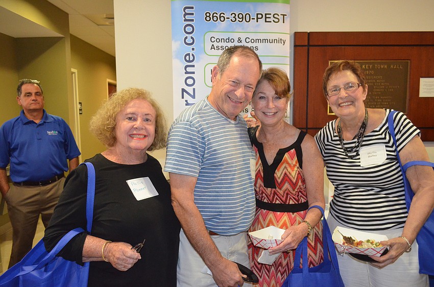 Phillis Ploener, Ken Newmart, Pat Shea and Phyliss Barber