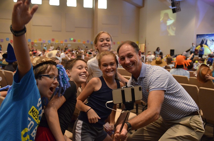 Co-Pastor Steve Price takes a selfie with the Harvest United Methodist VBS students.