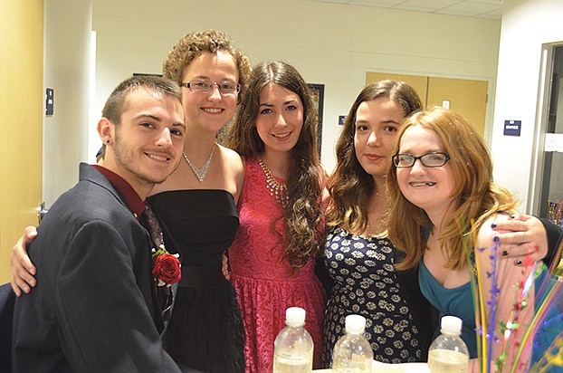 Dakota Bazzy, Karin Zangara-Hinman, Jeanie Ziven, Katie Suedman and Rachel Weaver