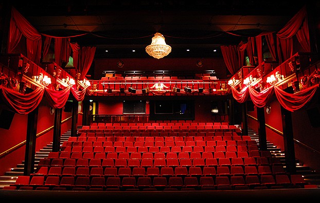 The_Main_House_Theatre,_The_Maltings_Theatre_&_Arts_Centre,_Berwick-upon-Tweed,_March_2009