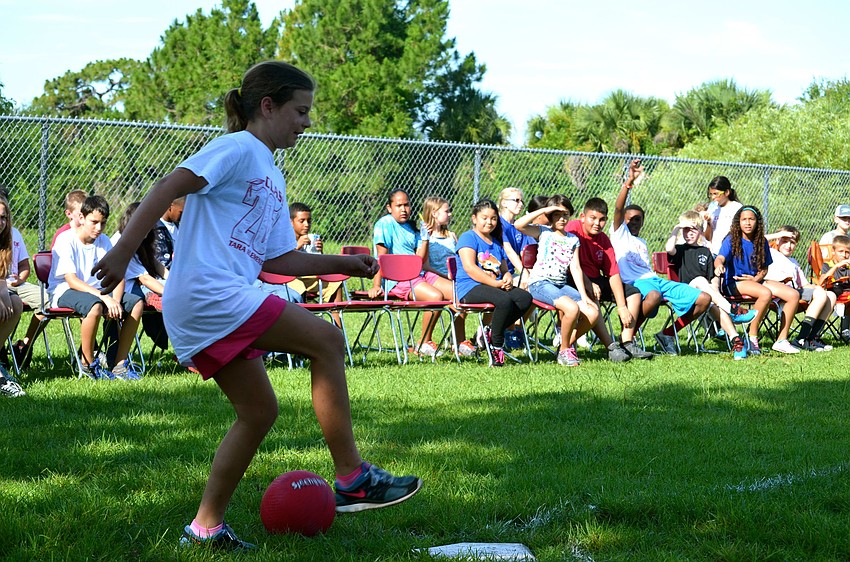 Lauren Wolfe braces for her kick.