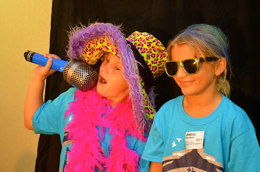 Emily Ayers and Rebecca Richardson pose for pictures.