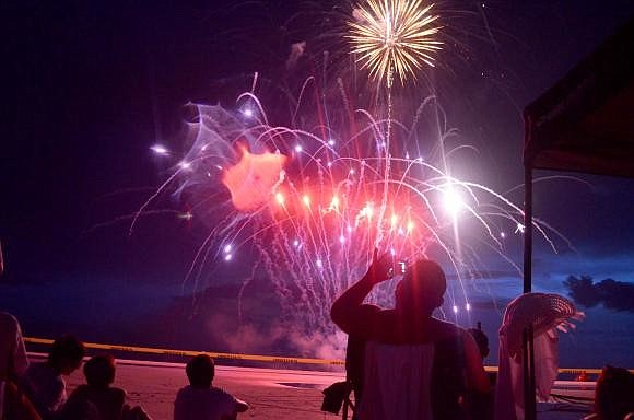 Thousands flock to Siesta Key Beach for the annual fireworks display.
