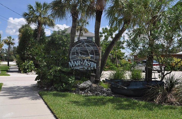 Mar Vista Dockside Restaurant & Pub recently tore down its existing dock.