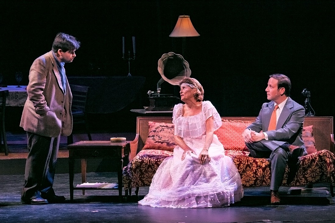 "The Glass Menagerie" runs through Oct 12, in a Two Chairs Theatre Company production at the Players Theatre.