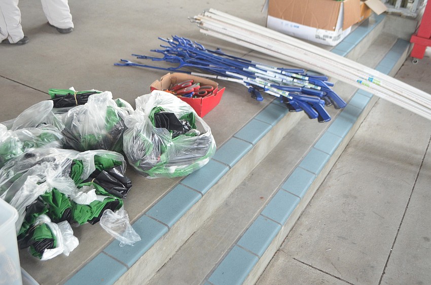 The supplies given to volunteers included garbage bags to collect monofilament, plastics and other trash as well as materials to reach and cut the fishing lines.