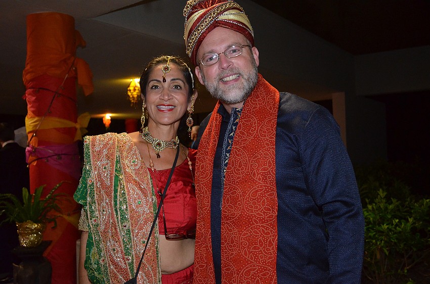 Event chair Meeru Fendt and Pine View Principal Stephen Covert.