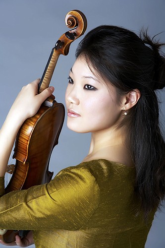 Rachel Lee Priday, violin. (Photo by Joel Benjamin)
