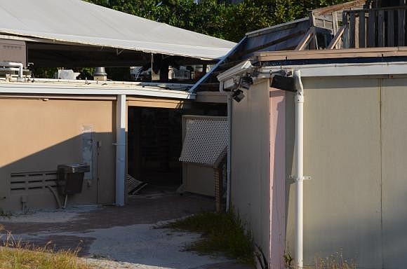 An auction for a bankrupt Partnership estate and a piece of the dilapidated Colony Beach & Tennis Resort puzzle are up for grabs Thursday in a Tampa courtroom.