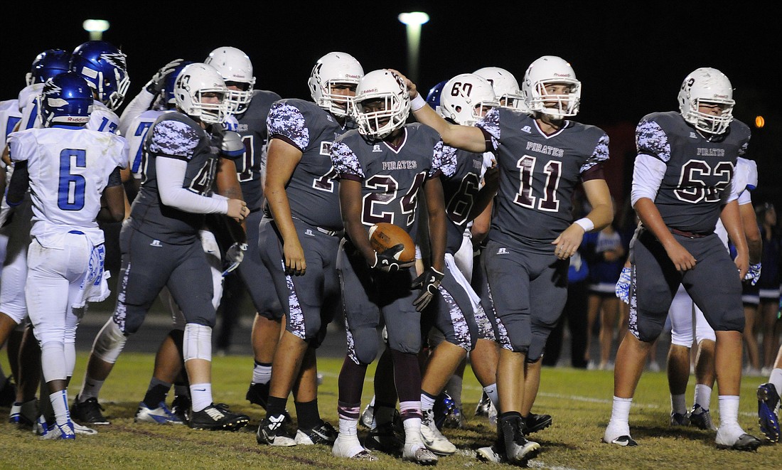 The Braden River football team outscored its opponents 392-149 en route to a 10-1 record in 2014.