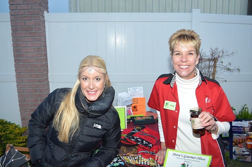 Carolina Revel and Susan Dodd