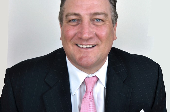 Bernhard G. Kloppenburg, Sarasota Yacht Club general manager