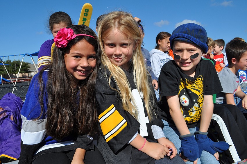 Naara Silva, Savannah Roberts and T.J. Besterman are in first grade.