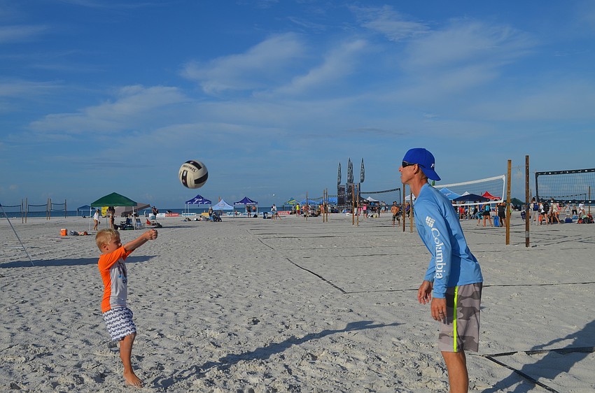 Kyle and Cade Strom practice.