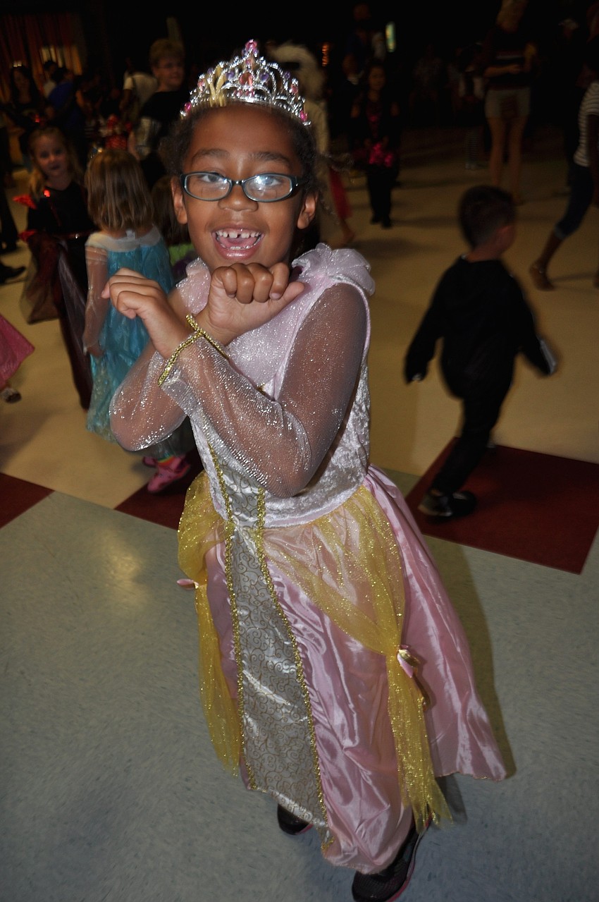 Kaitelynn Porter shows off her dance moves.